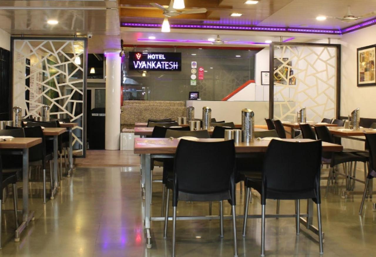 Hotel Vyankatesh & Pure Veg Restaurant Mahābaleshwar Екстериор снимка